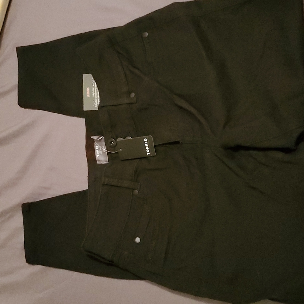 New with tags size 14 torrid jeggings